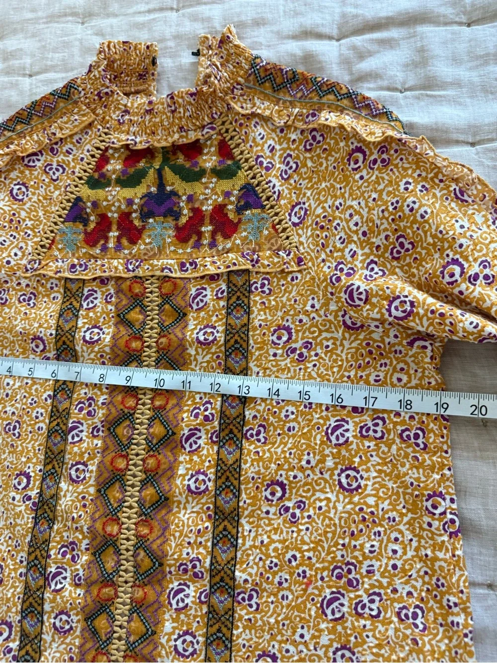 Anthropologie Maeve Embroidered Goldie Top Size 2